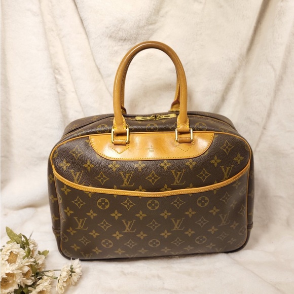 Louis Vuitton Deauville tote top Handel bag - Picture 1 of 16